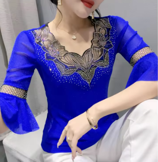 MadBlack Summer Korean Clothes T-Shirt Fashion Sexy Patchwork Shiny Diamonds Tops Half Flare Sleeve Street 2022 Tees T26801L